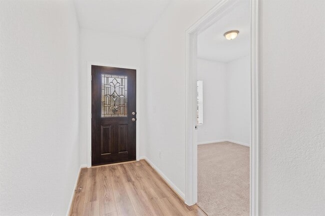 Photo - 249 Crystal Brook Dr