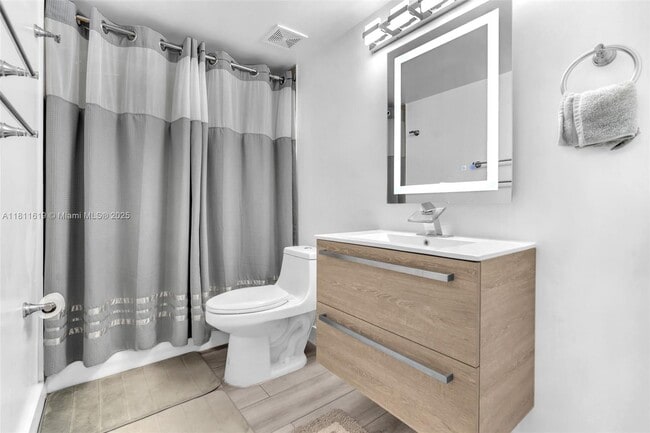 Photo - 9525 Weldon Cir Unit H305