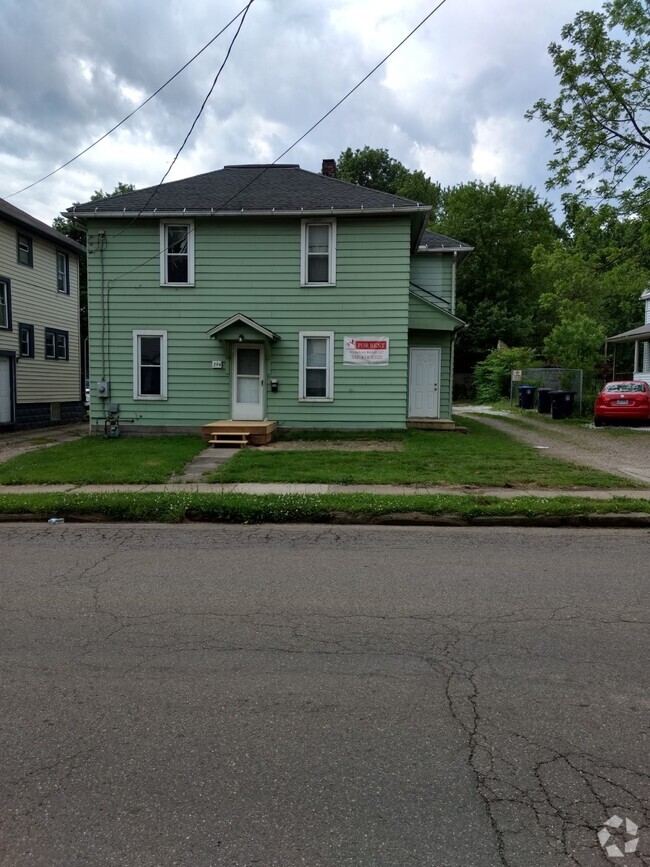 Building Photo - 294 E Thornton St Rental
