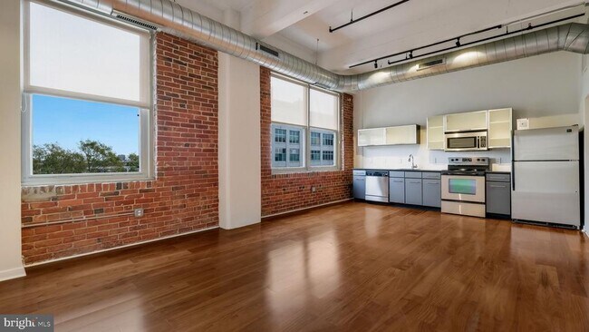 Photo - 444 N 4th St Unit 413