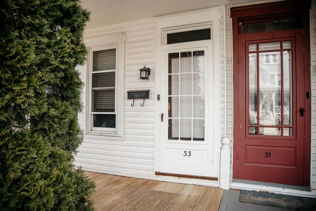 Photo - 33 E Gramby St