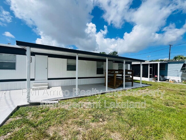 Building Photo - 550 Woodpecker Pike Rental