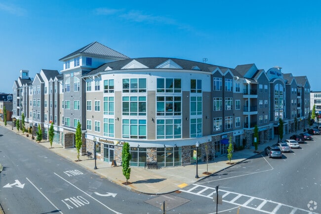 Building Photo - Station Square Rental