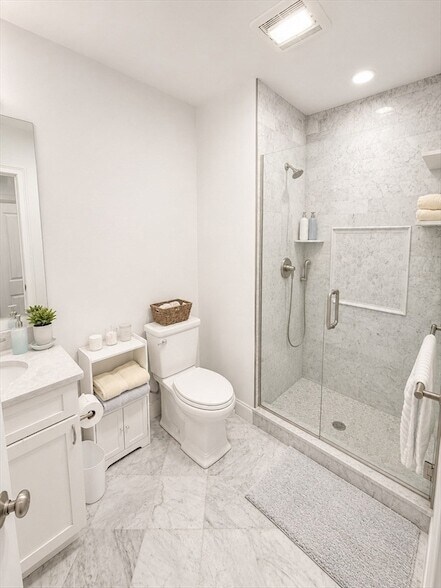 Photo - 728 E Broadway Unit 207