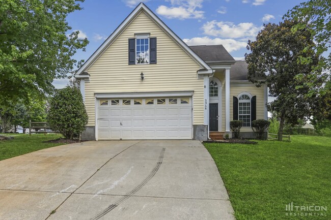 Photo - 5946 Laurenfield Dr House