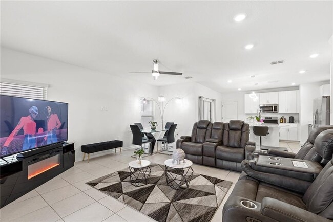 Photo - 5790 Meditation Dr