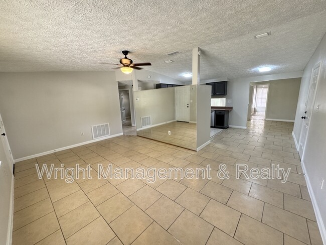 Photo - 6427 Sutters Mill Rd