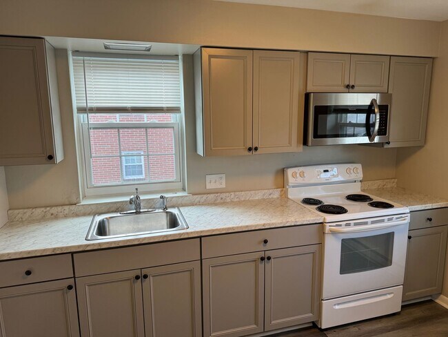 Photo - Souderton 2 bedroom second floor apartment...