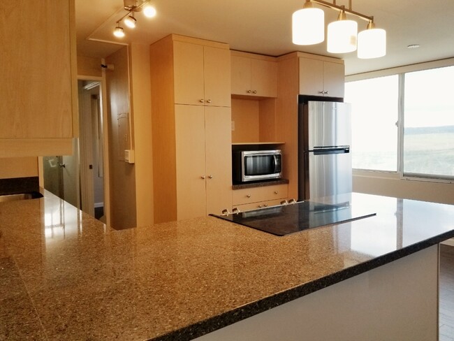 New Renovated 1 Bedroom, 1 Bathroom in Cen... - New Renovated 1 Bedroom, 1 Bathroom in Cen... Casa