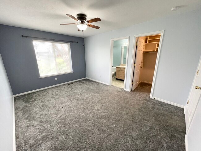 Photo - 1013 W 1400 S House