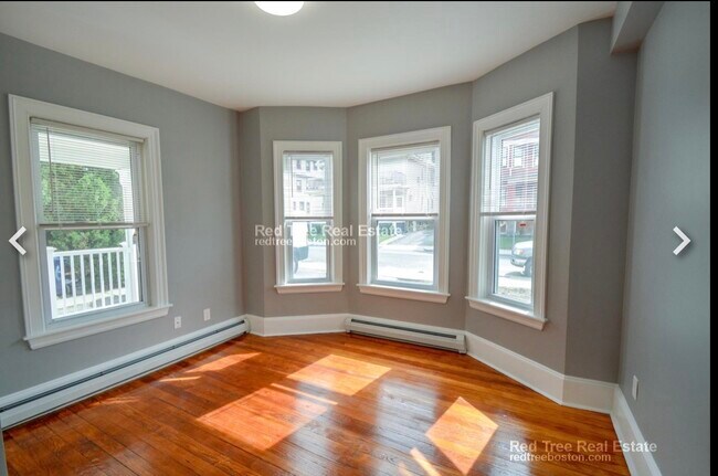 Photo - 65 Mapleton St Unit 1