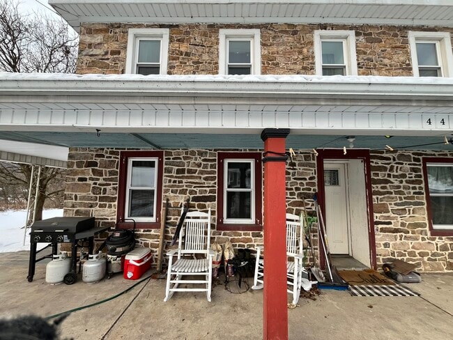 Building Photo - Leck Kill Apartments Unit A