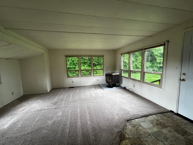 Photo - Cozy 2 Bedroom in Ferndale!