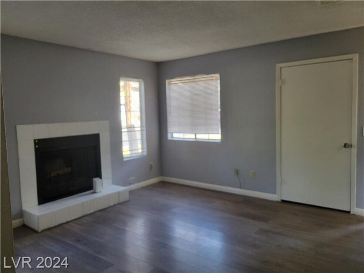 Photo - 2722 Alicialynn Way Unidad 2722 Alicialynn Way,