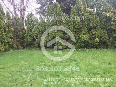 Photo - 564 Illinois Ave NE