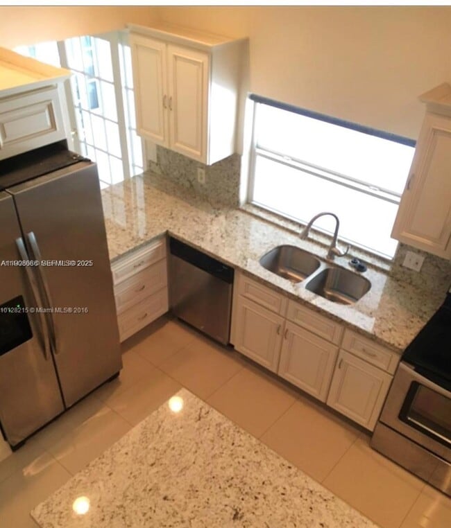 Photo - 16731 SW 5th Ct