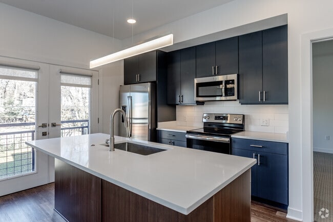 2BR, 2BA - C1 - Westside Flats