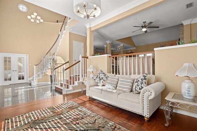 Photo - 6108 Cape Coral Dr