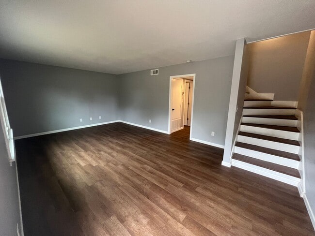 Photo - 455 30th Pl Unit 455B