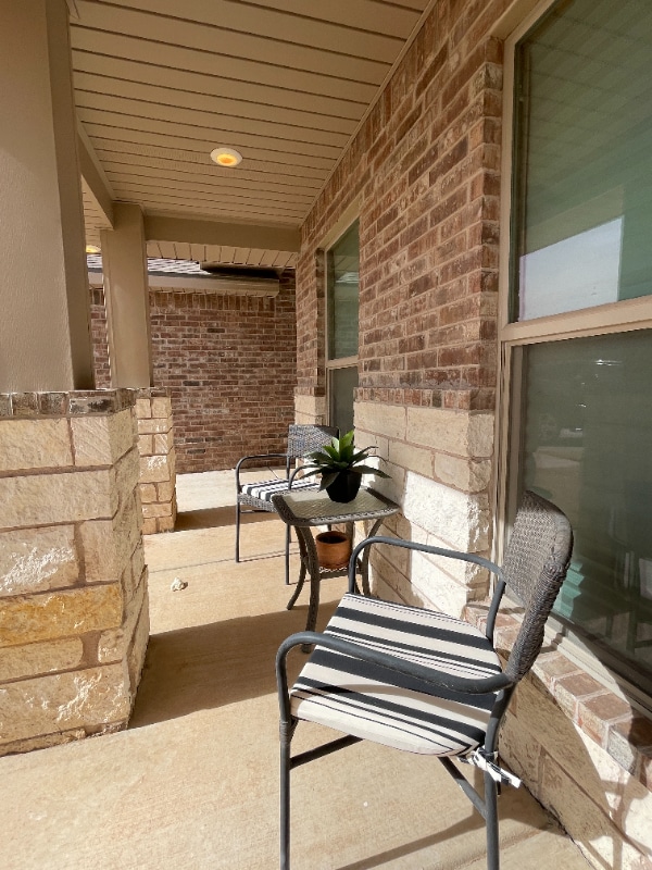 Photo - 7418 32nd St