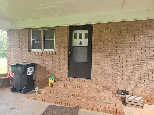 Photo - 150 Ralph Sheriff Rd