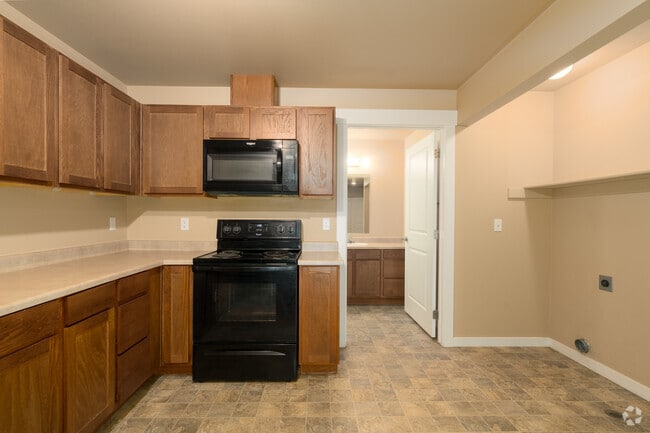 1BR, 1BA - 709SF - Kitchen