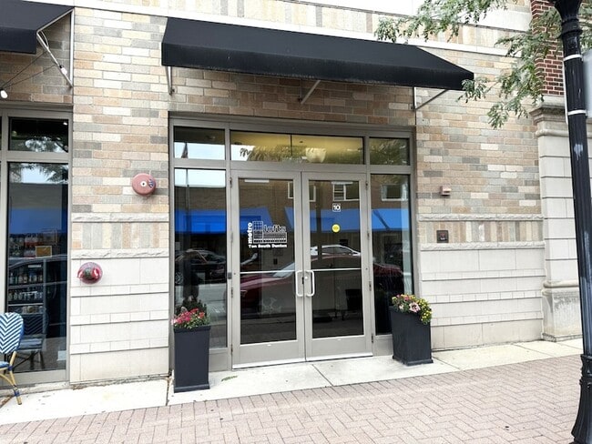 Photo - 10 S Dunton Ave Unit 204