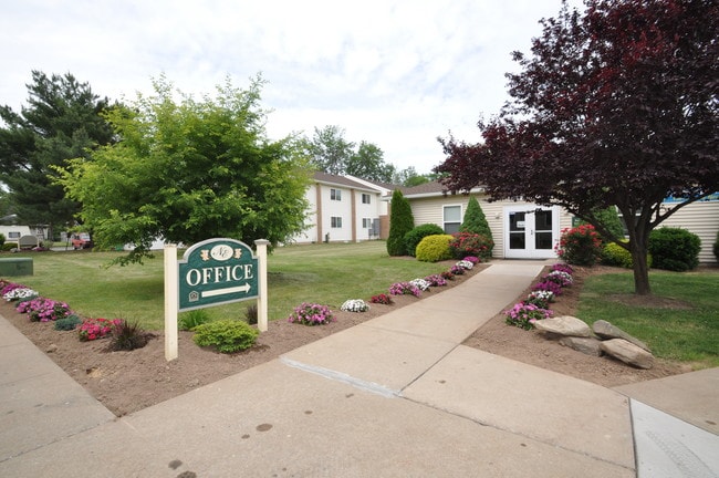 Photo - Newberry Estates