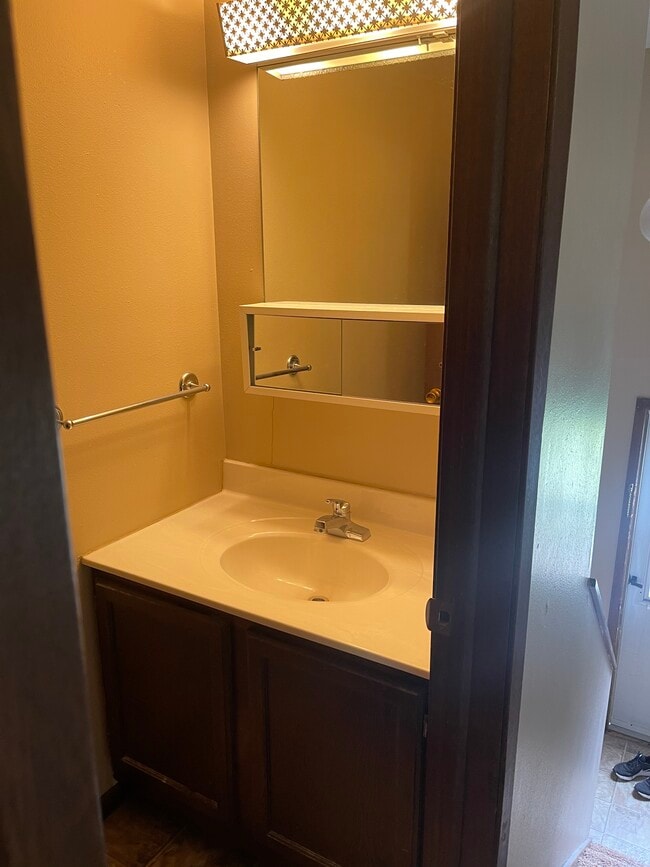 Photo - 1211 Greenhill Dr