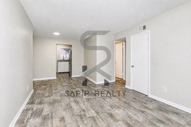 Photo - 2055 Alison Ct SW Unidad 3