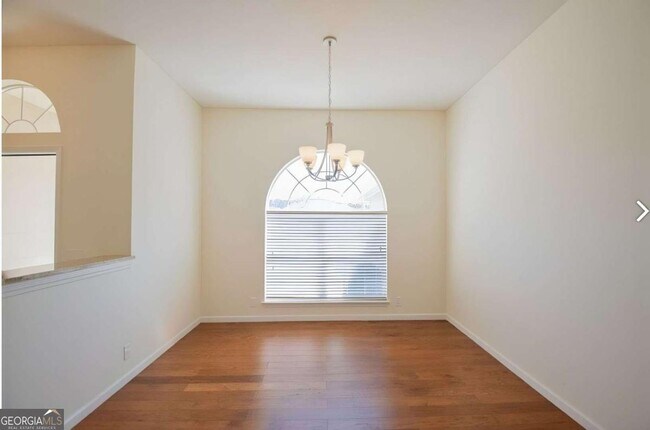 Photo - 105 Juliana Pl