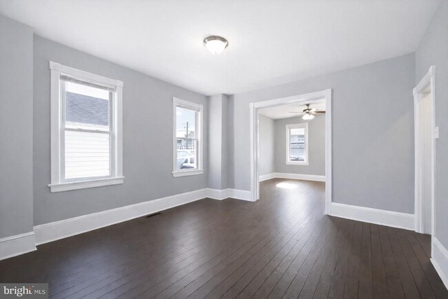 Photo - 131 Bridgeboro St