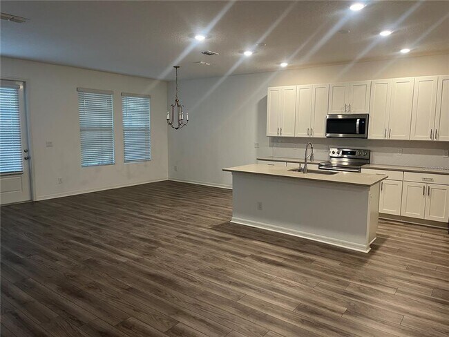 Photo - 2716 Bolzano Dr