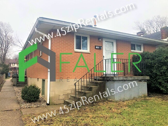 1066 Pritz - 1066 Pritz Unit B