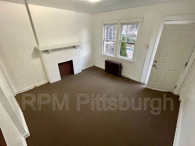Building Photo - 149 Chesterfield Rd Rental