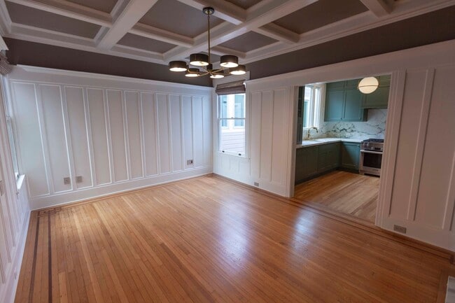 Photo - Beautifully Remodeled 3BR 2BA Top Floor Condo in Presidio Heights