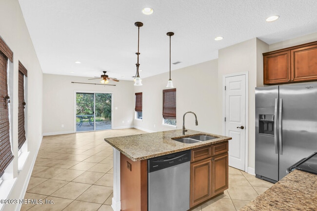 Photo - 779 10th Pl S