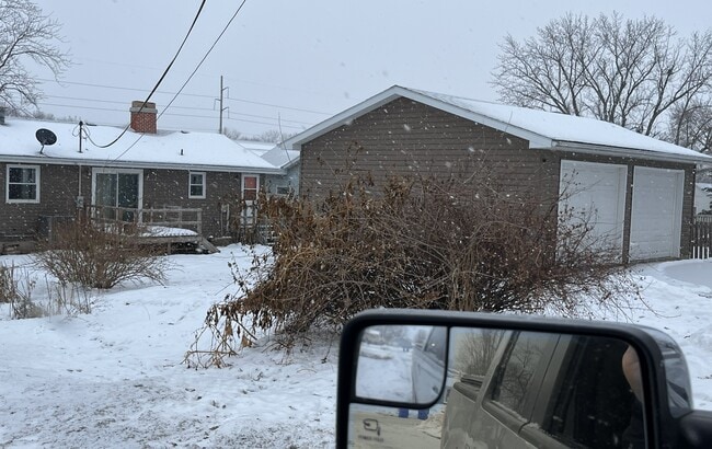 Photo - 120 Railroad St