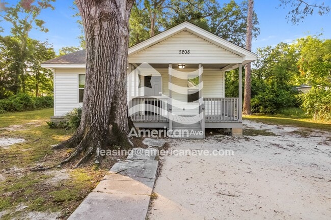 Photo - 2208 Ervin St