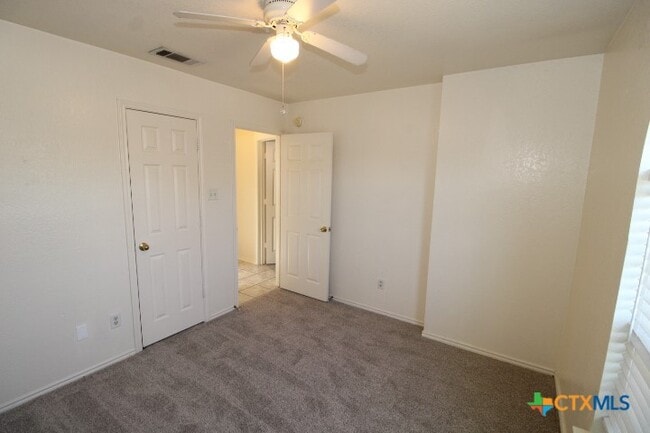 Photo - 1407 Saddle Dr