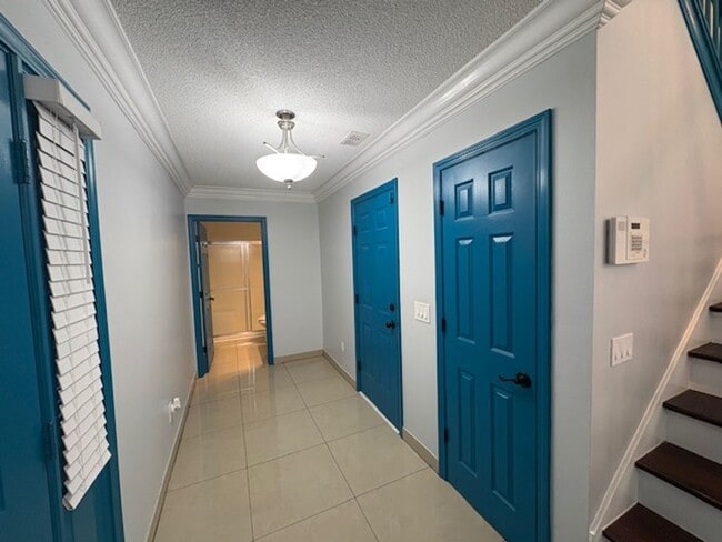 Photo - 3371 Wasatch Loop Rg