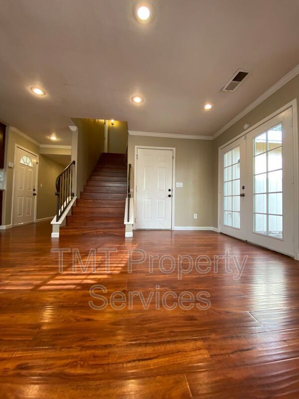 Photo - 10087 Emerald Grove Dr