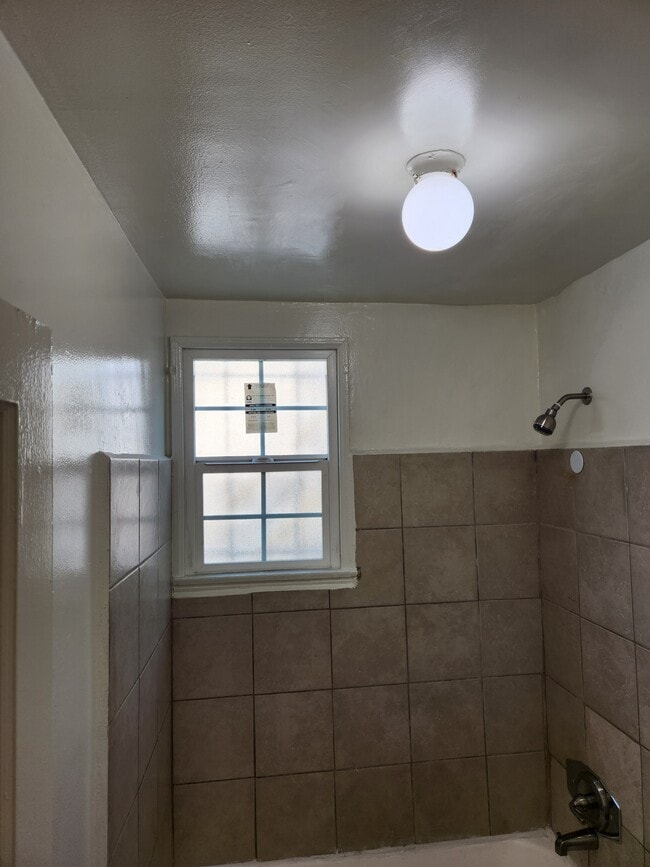 Photo - 2183 W 27th St Unit 2183 West 27th Street