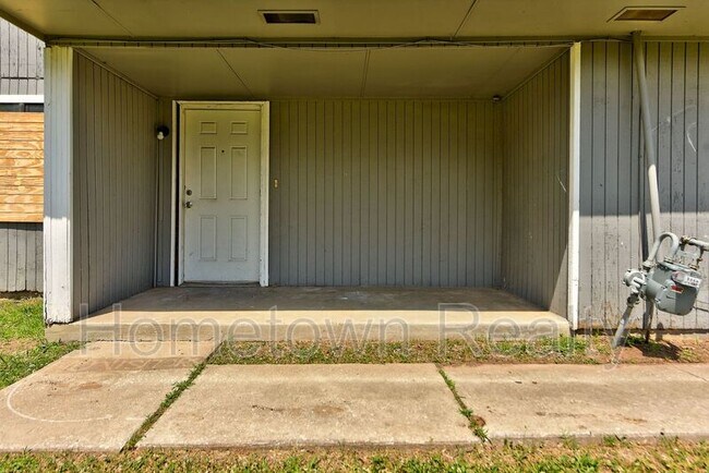 Photo - 310 NW 118th St