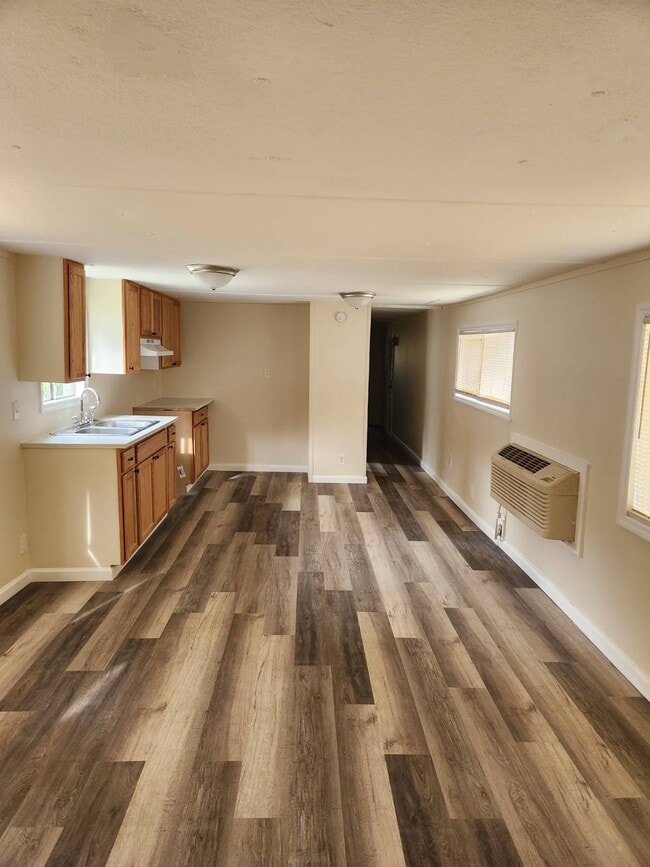114 Grace Park Ln