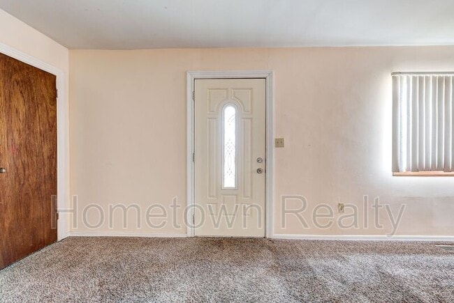 Photo - 2200 N St Luke Ave