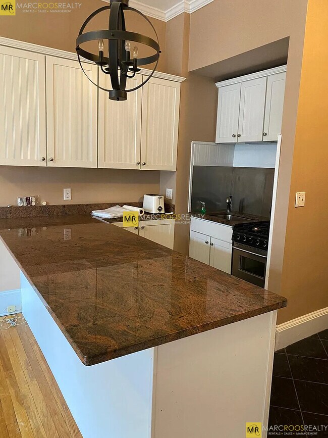 Photo - 400 Marlborough St Unidad 7 Rental