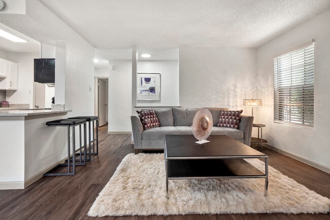 Photo - Seraphina Castle Hills