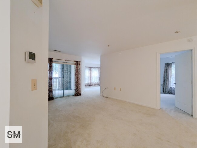 Photo - 6702 Lake Park Dr