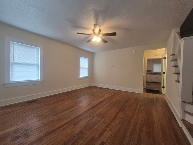 Photo - 503 S Oak St